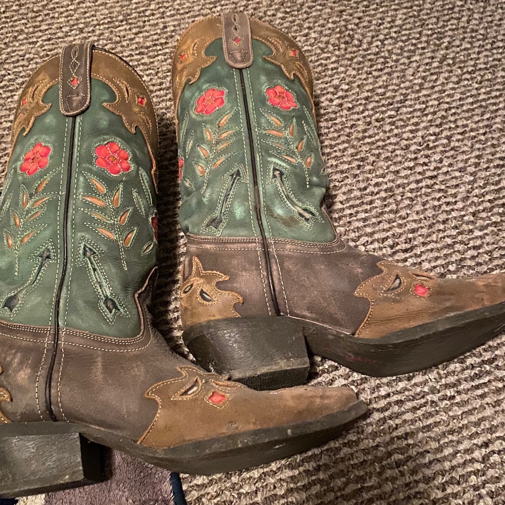 DanPost western cowgirl boots